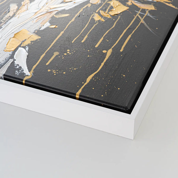 Leinwandbild handgemalt mit Acrylfarbe und Strukturpaste im Hochformat, Golden Leaves, 75x100 mit Bilderrahmen in Eiche Hell