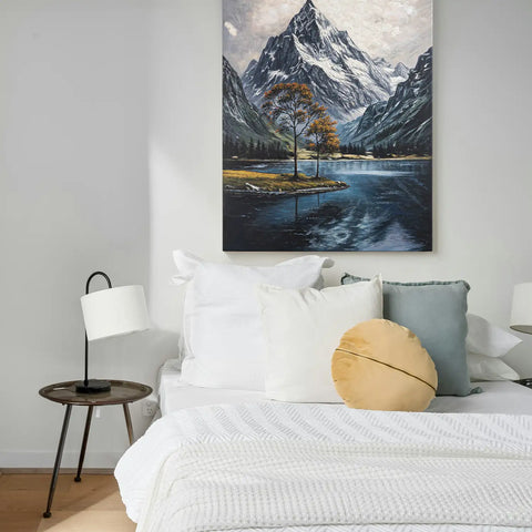 Leinwandbild handgemalt mit Acrylfarbe und Strukturpaste im Hochformat, Zwischen Berg und See, 60x80 mit Bilderrahmen in Eiche Hell