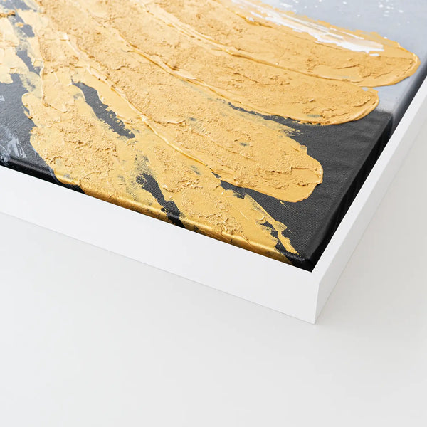 Leinwandbild handgemalt mit Acrylfarbe und Strukturpaste im Hochformat, Goldene Reflexionen, 75x100 mit Bilderrahmen in Eiche Hell